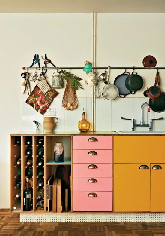 Design Lovefest pink & orange kitchen