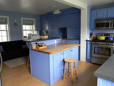 Bekob periwinkle cabinetry