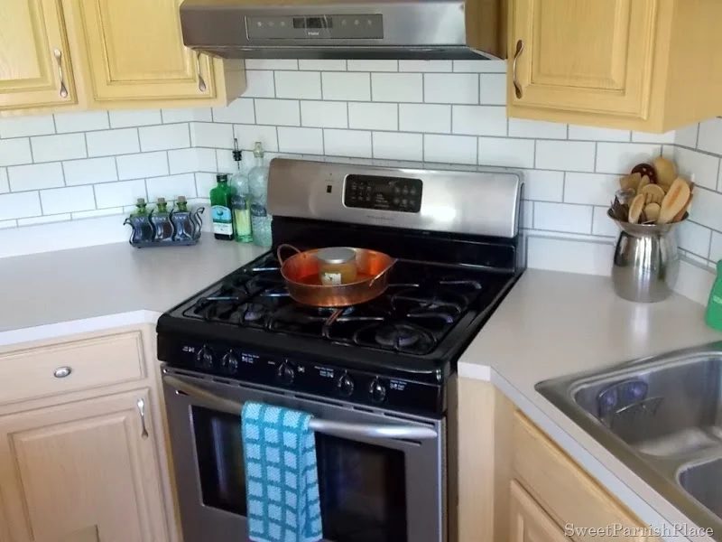 painted subway tile backsplash in the kitchen