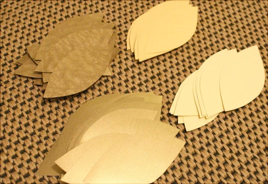 How To Make Paper Leaves For A Paper Christmas Wreath Diy, Bekob