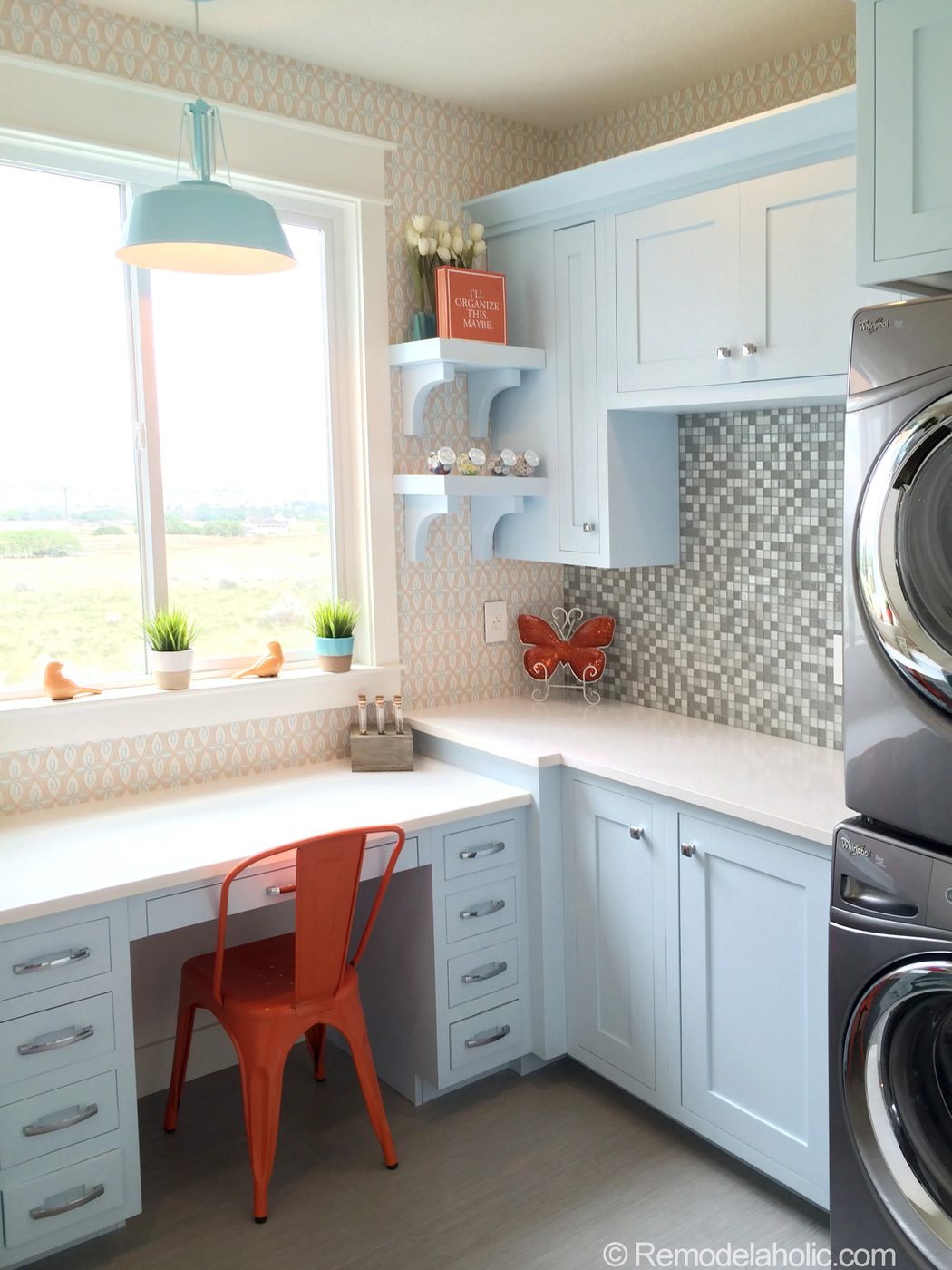 Laundry and work/craft room