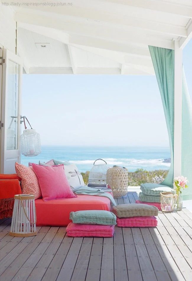 Beachy and bright outdoor space