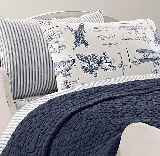 pattern mixing boys room bedding, RH Baby and Child