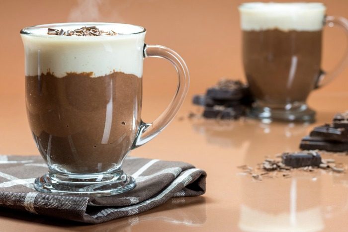 Peppermint Hot Chocolate with Vanilla Whipped Cream | FOODIEaholic.com #recipe #cooking #beverage #drink #cocoa #hotchocolate #winter #diet