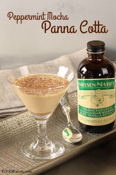 Peppermint Mocha Panna Cotta | FOODIEaholic.com #recipe #cooking #dessert #treat #pannacotta #peppermint #mocha #holiday