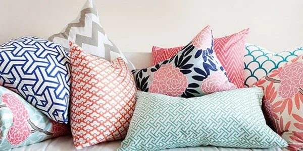 Pink and Navy Girl’s Room option