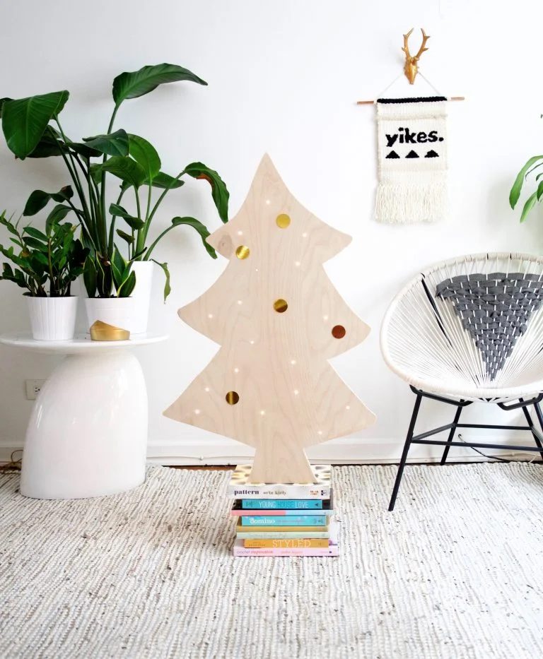 Handmade Plywood Christmas Tree With Lights Best Friends Pizza Club Featured On @Bekob 768x933