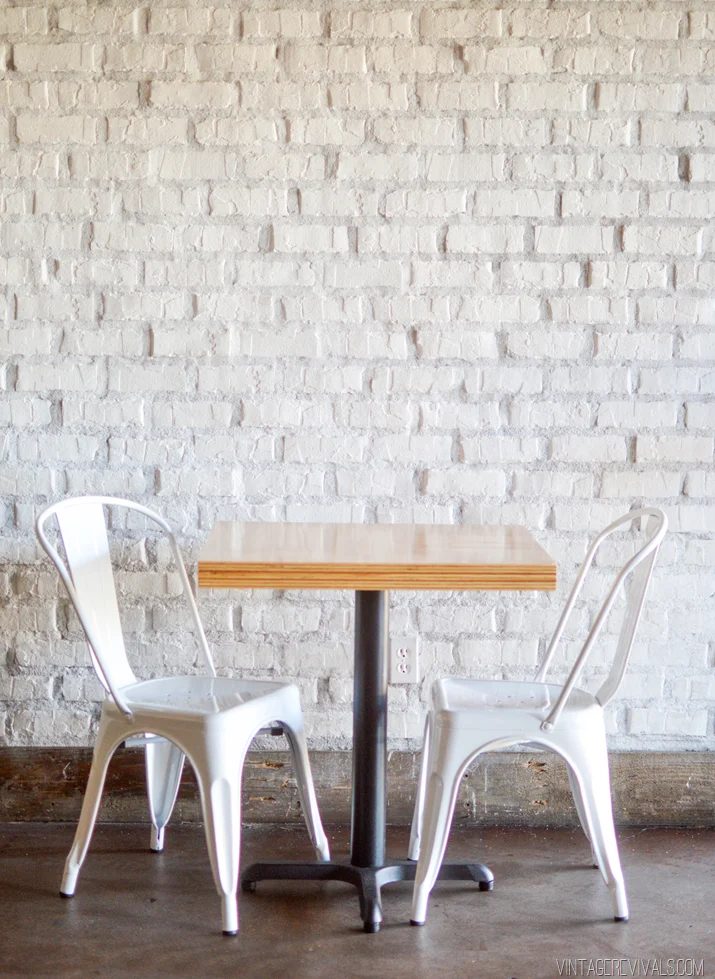 Plywood is a great material for building furniture. Get inspired with one of these 25+ strong plywood furniture Handmade Projects featured on Bekob.com