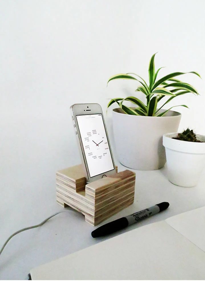 Plywood Organizer Projects Oh Oh Blog Phone Stand