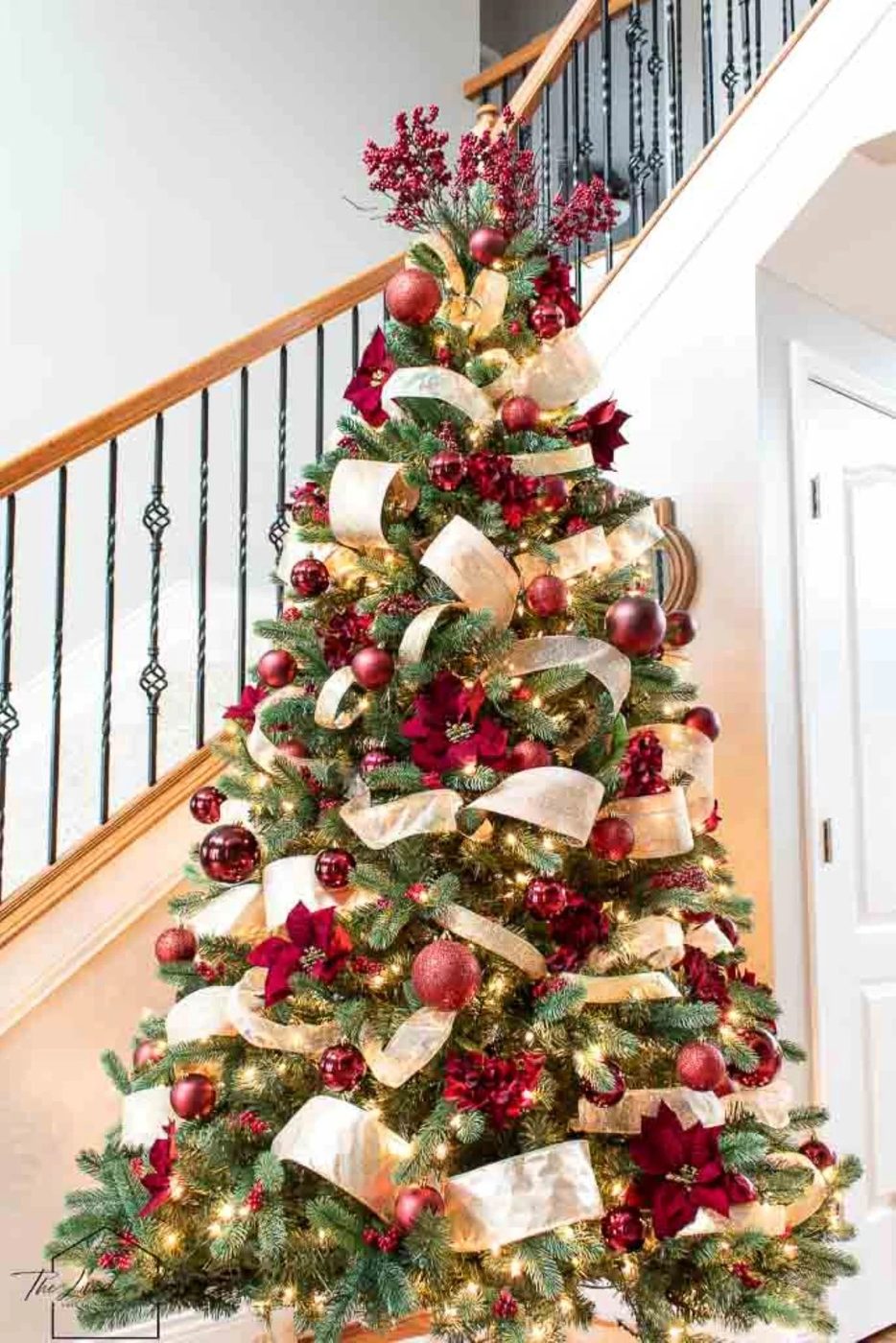 Poinsettia Christmas Tree The Lived In Look