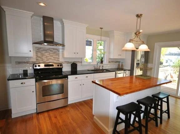 remodeled one-wall kitchen floor plan with island