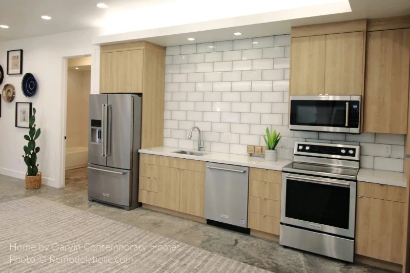 Small Modern One Wall Kitchen Floor Plan, Bekob UV19 H24