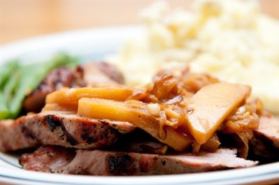 Pork Tenderloin with Apple Cider Reduction | FOODIEaholic.com #recipe #cooking #pork #holiday #entree