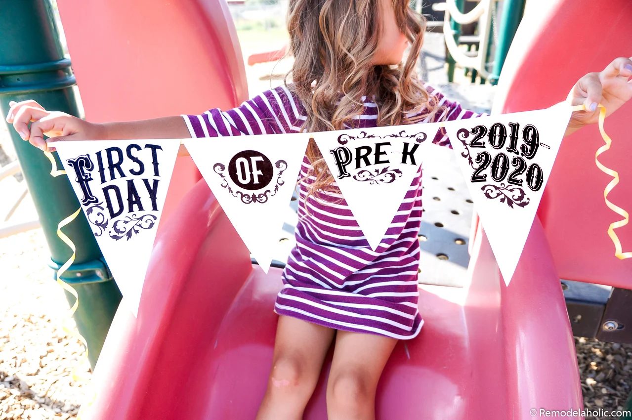 Pennant Flag School Photo Sign Printable First Day Of School #reemodelaholic