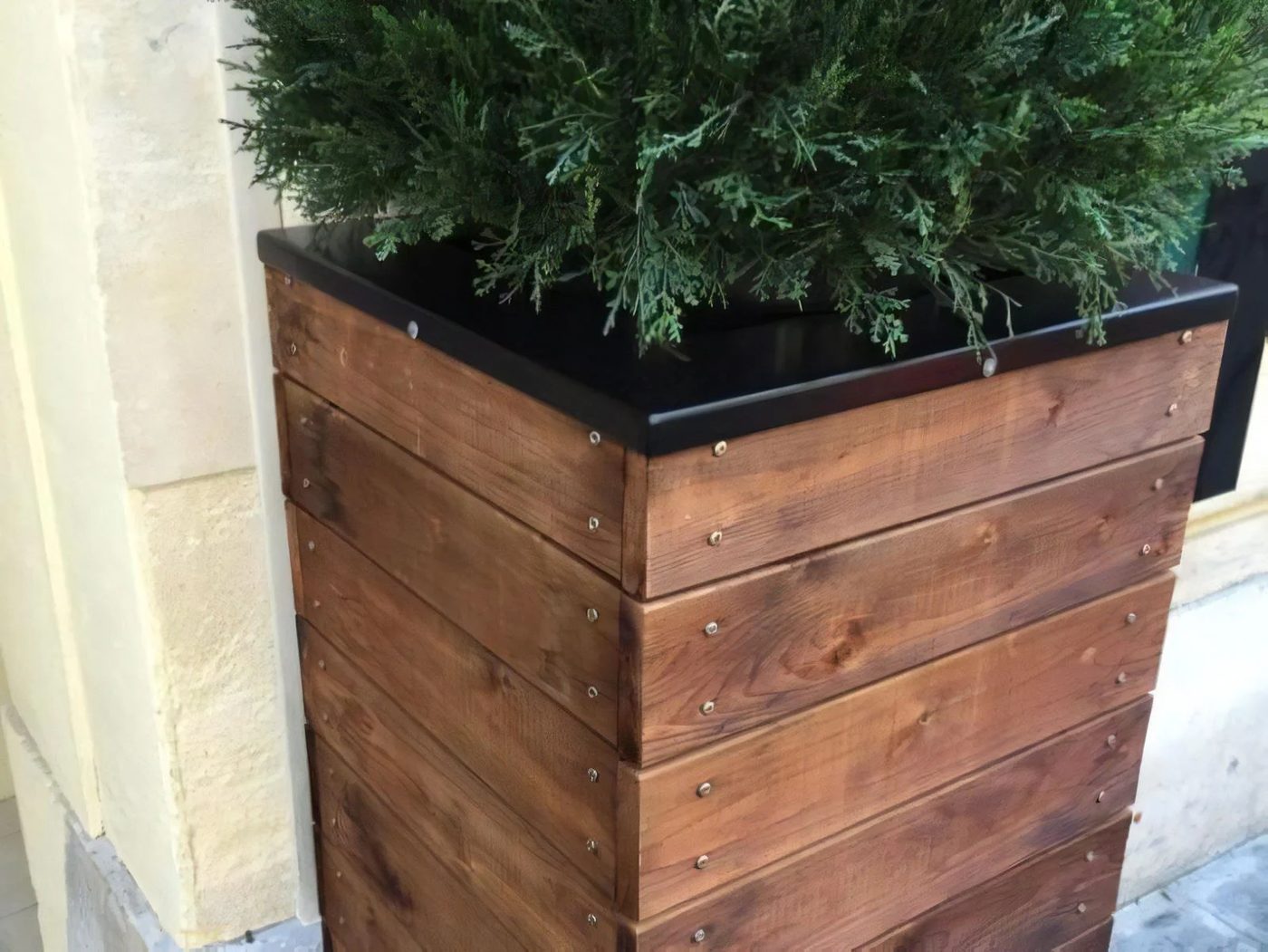 10 Tall Planter Build 100748