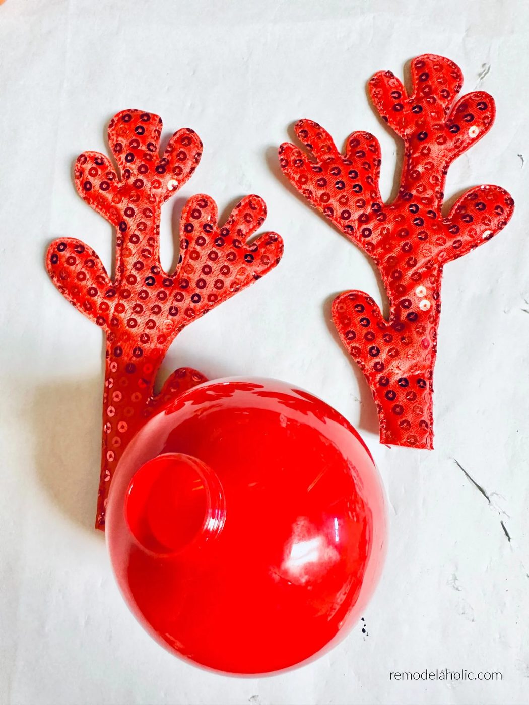 Diy Dollar Tree Rudolph The Red Nosed Reindeer Wreath, Bekob