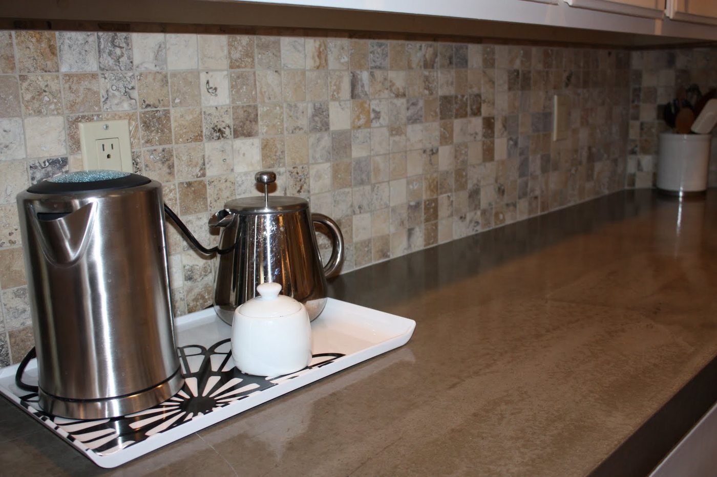 35 Handmade Concrete Countertop And New Backsplash, By Design Stocker Featured On @Bekob