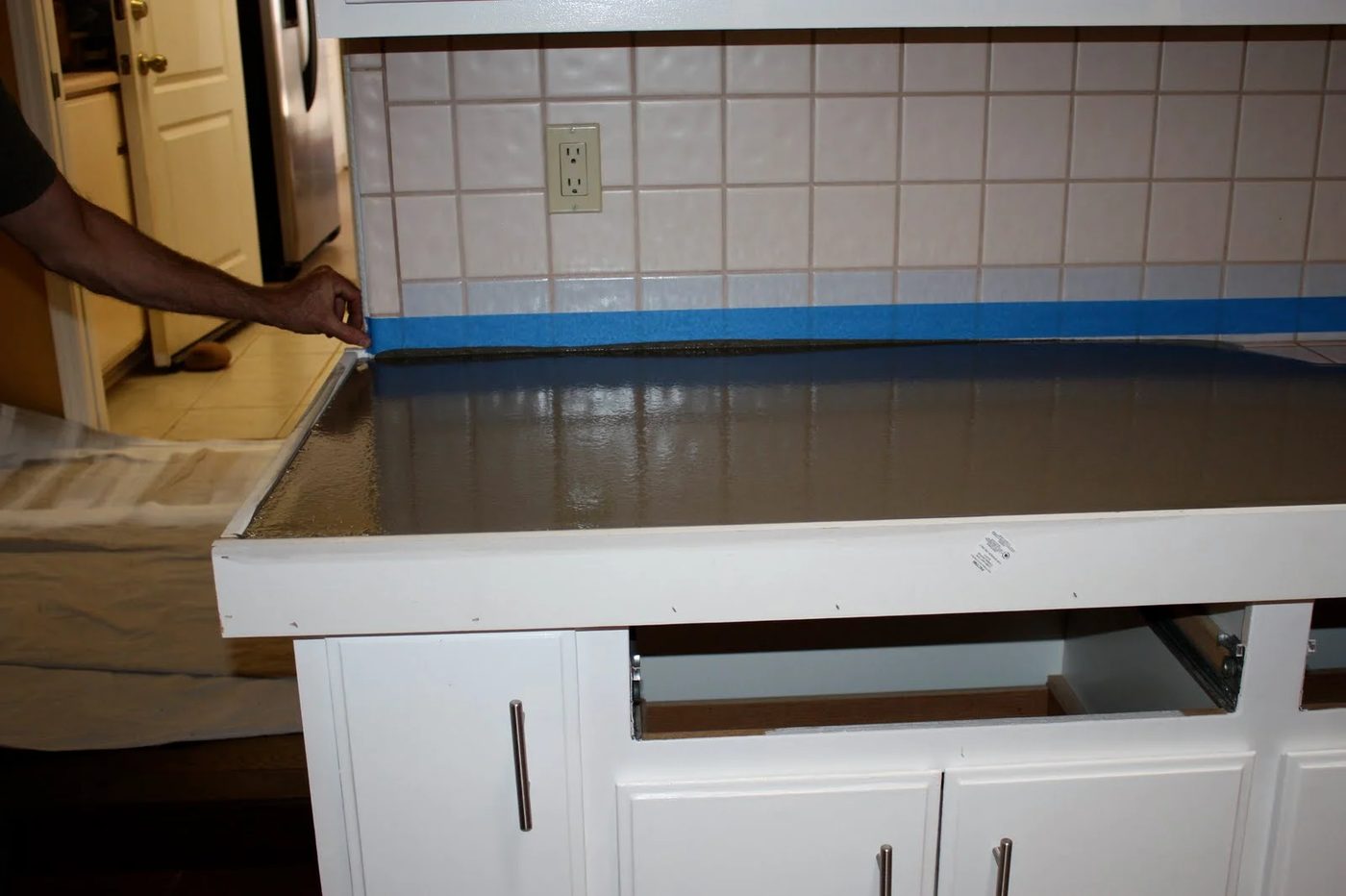 10 Level Quick Concrete Countertops, A Handmade Picture walkthrough, By Design Stocker Featured On @Bekob