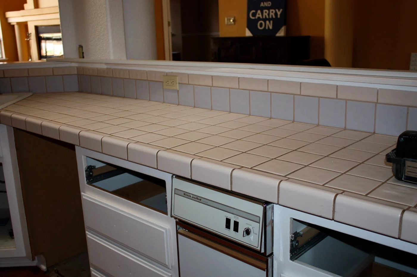 4 Kitchen Redo With Handmade Concrete Countertops, By Design Stocker Featured On @Bekob