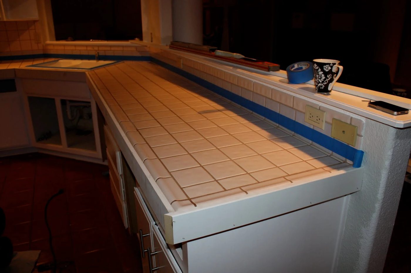 8 How To Handmade Concrete Countertops, No Curing Time, By Design Stocker Featured On @Bekob