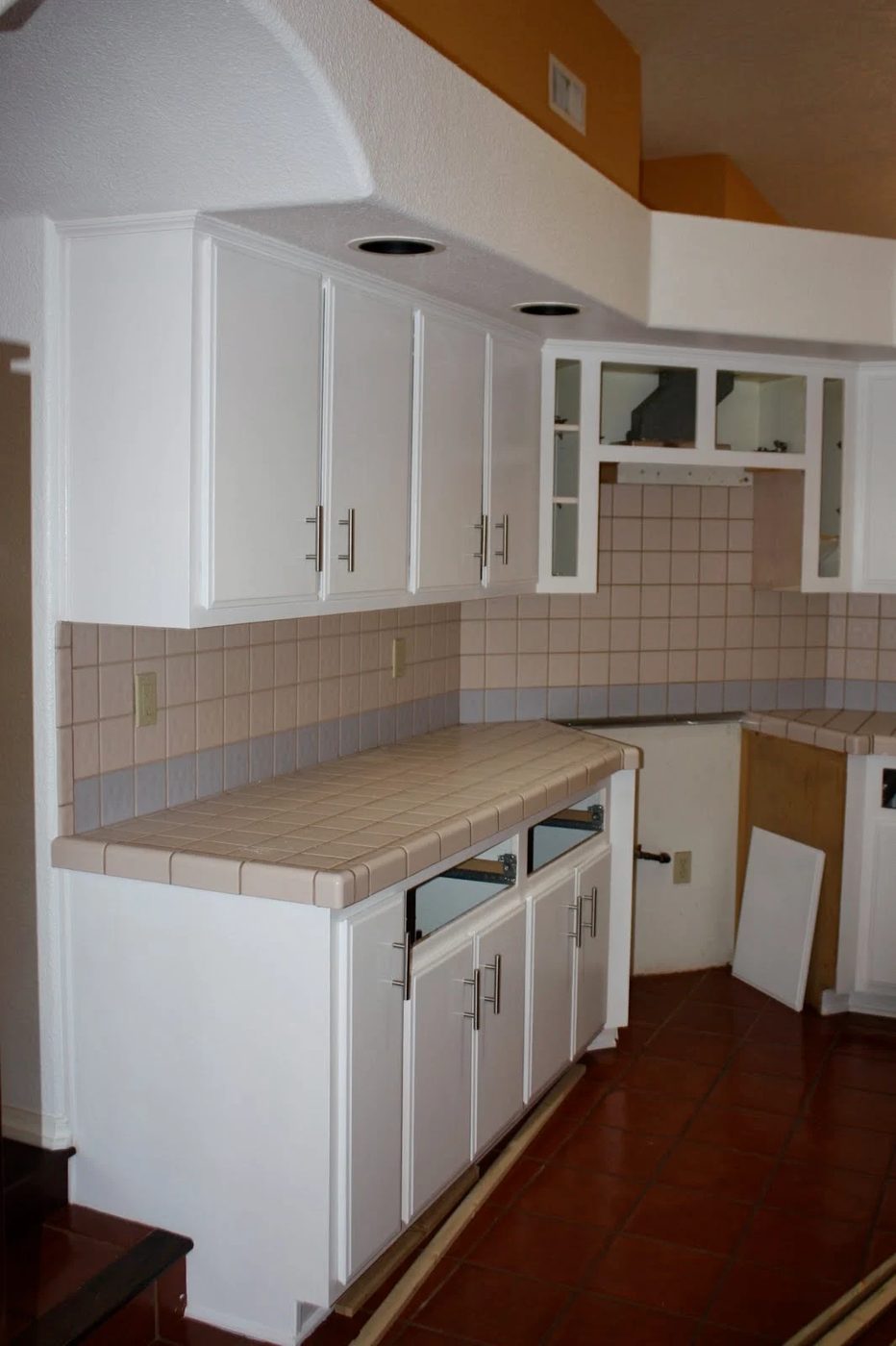 5 How To Redo Countertops With Concrete, By Design Stocker Featured On @Bekob