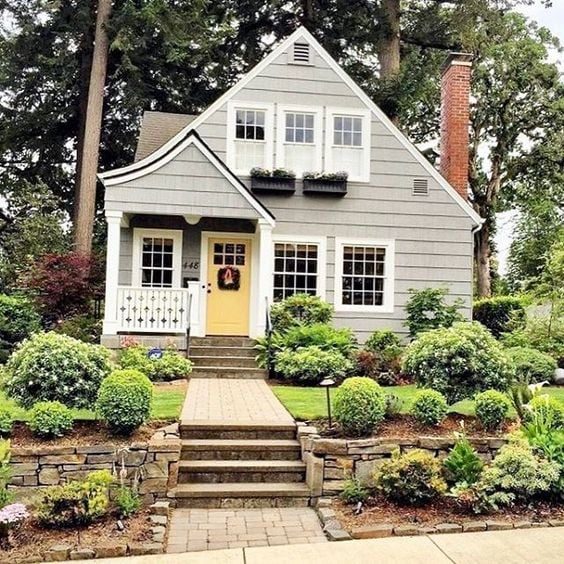 Plain to Pretty Curb Appeal Inspiration | Adding a Porch and Shutters #Bekob #curbappeal #virtualmakeover