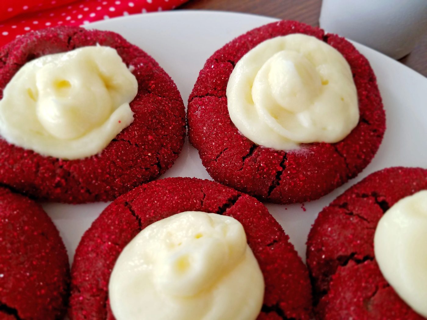 Red Velvet Thumbprint Cookies with Cream Cheese Filling are to die for! well fitted for Christmas, Valentine's Day or a romantic night. Recipe at Bekob.com