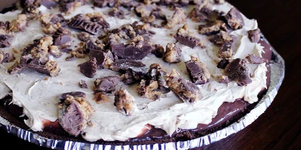 Reese’s Pie…Get in my belly!