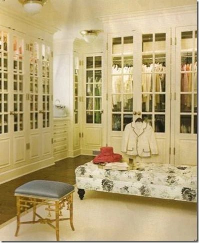 striking Custom closet