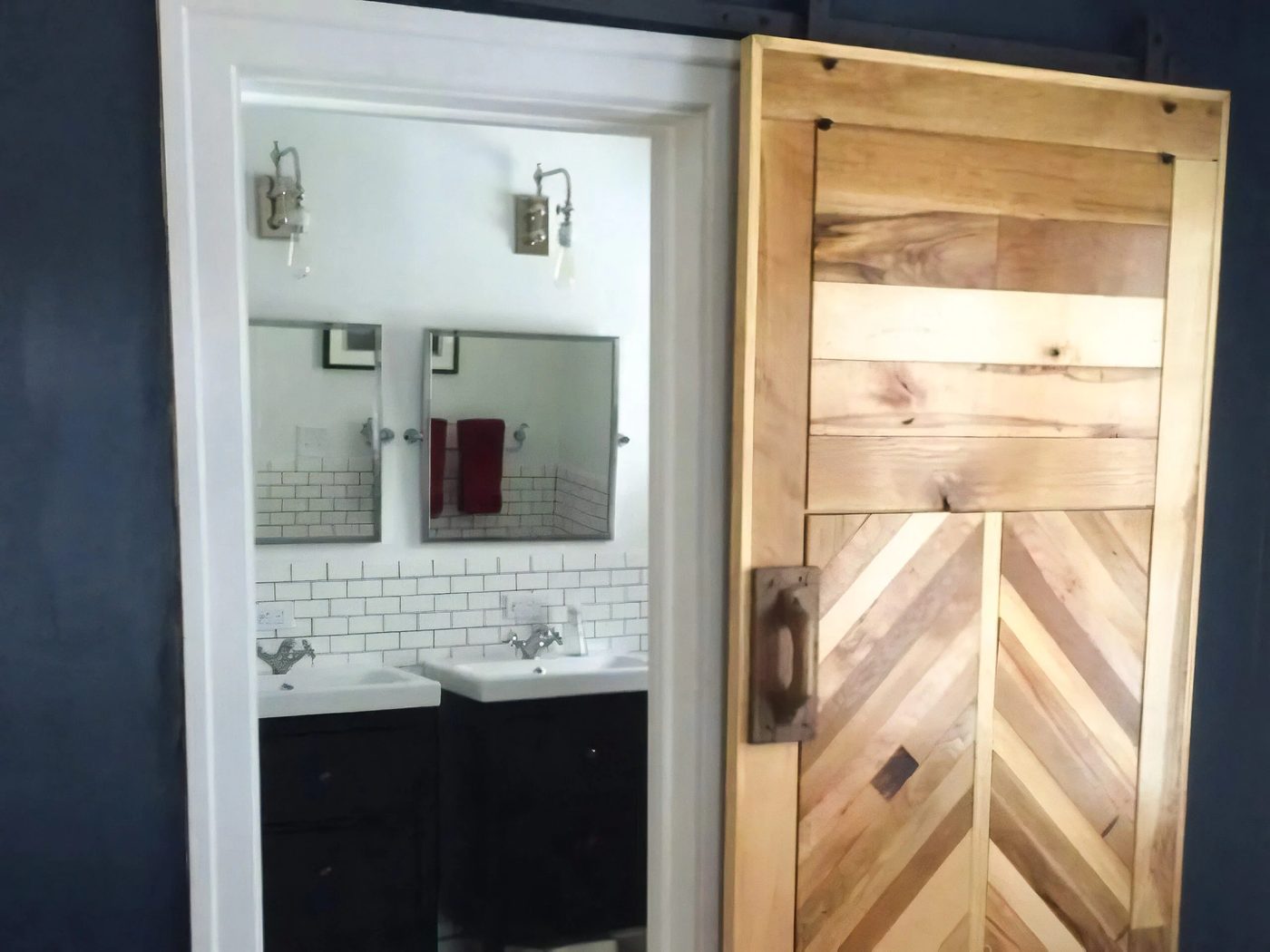 11 Diy Chevron Barn Door Building walkthrough Emily Seaton On @Bekob 111 021323