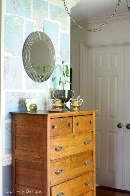 Renter Friendly Handmade Map Wall Treatment by Craftivity Designs for Bekob