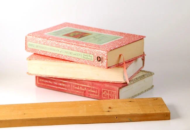 upcycled book shelf option