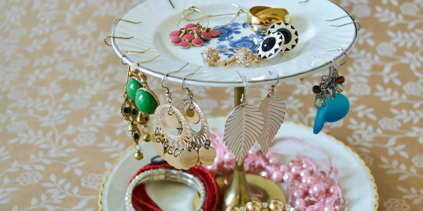2 Diy Jewelry Organizer Upcycled China Plates
