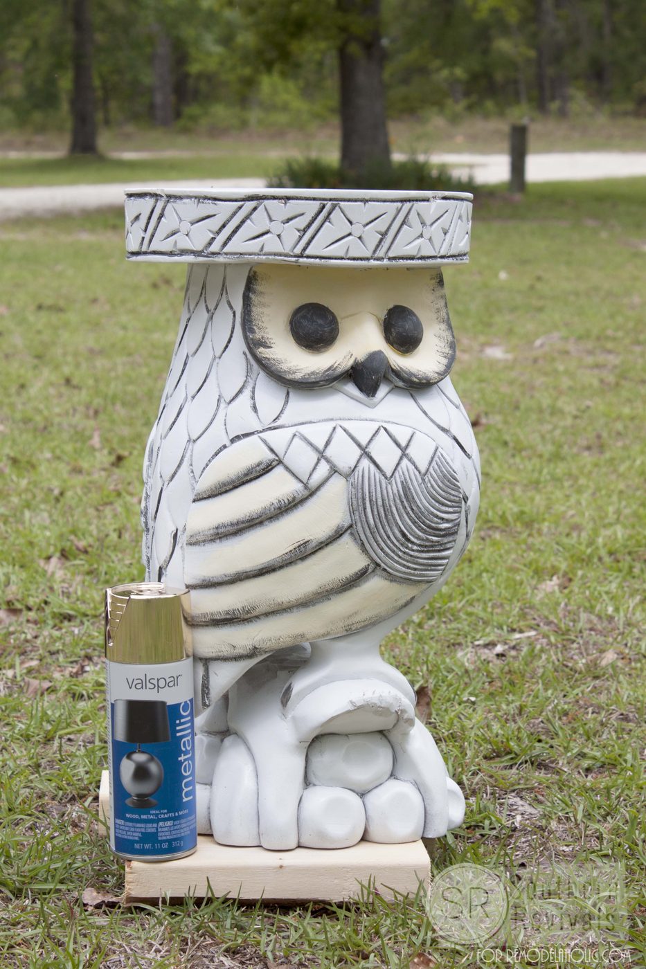 repuposed-owl-planter-side-table (3)