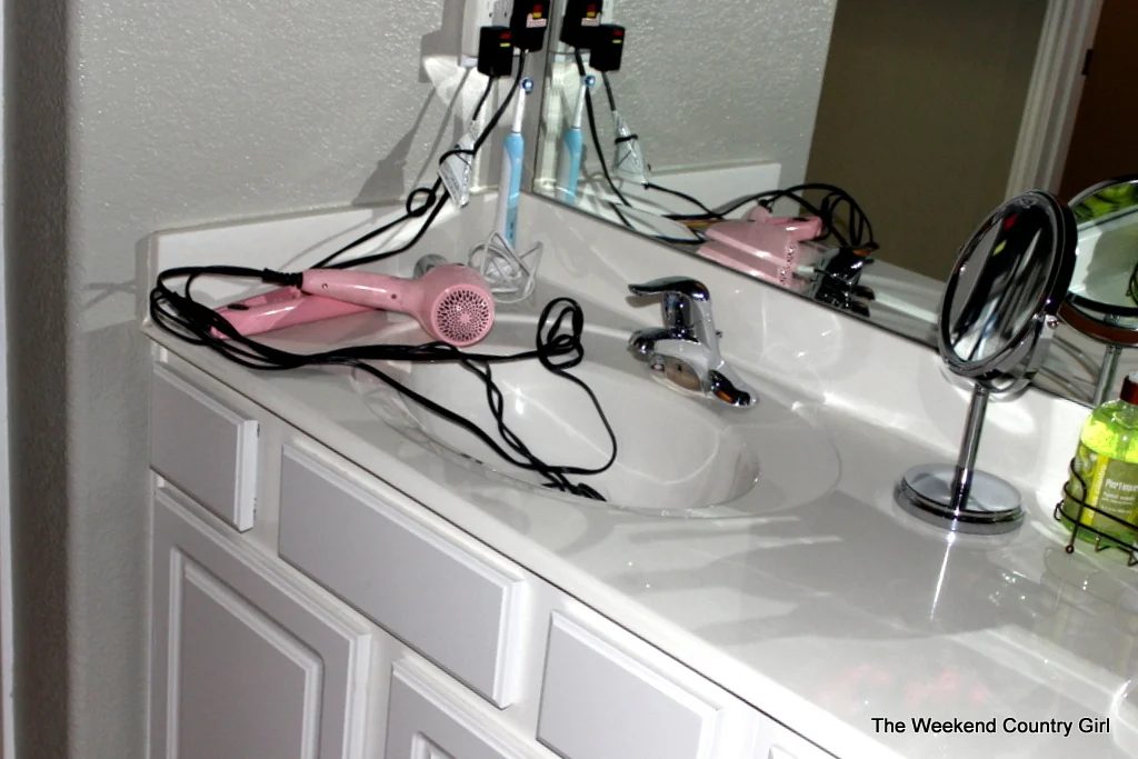 Bathroom makeover 03 by The Weekend Country Girl featured on @Bekob