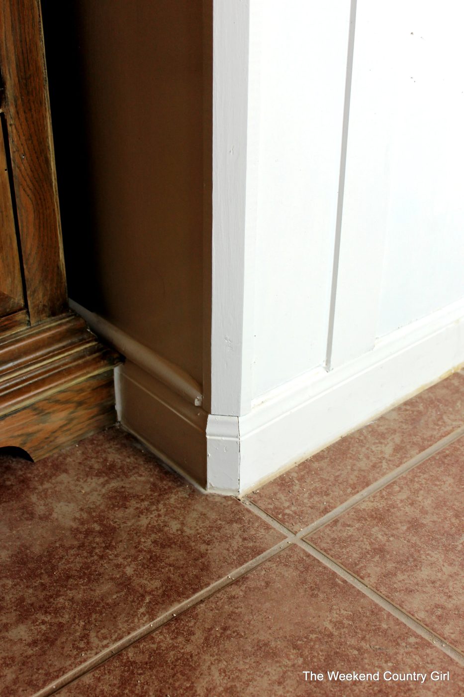 Board and Batten for rounded corners by The Weekend Country Girl featured on @Bekob