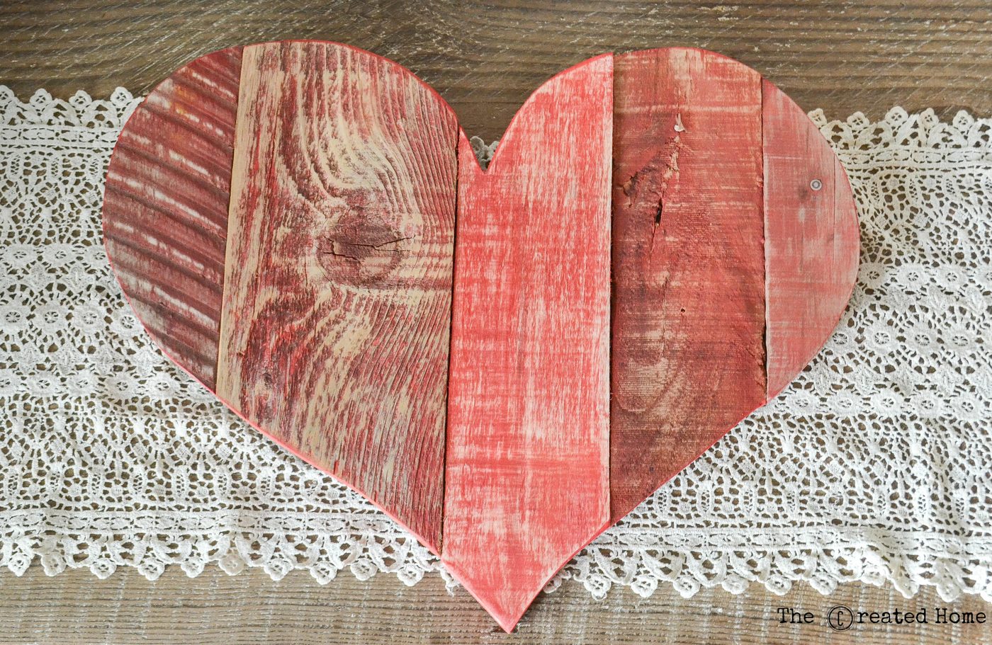 Diy Rustic Pallet Hearts walkthrough, The Created Home On @Bekob (4)