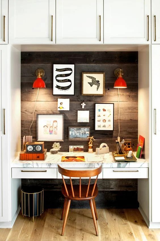Rustic Modern Office Inspiration + Tips on @Bekob | Image Source: The New York Times Photo Credit: Jeremy Bittermann