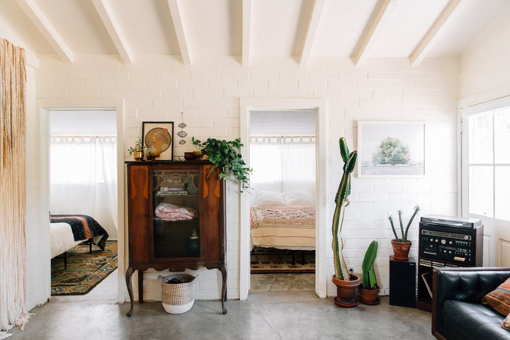 Home Tour With Sage Green Artwork Apartment Therapy