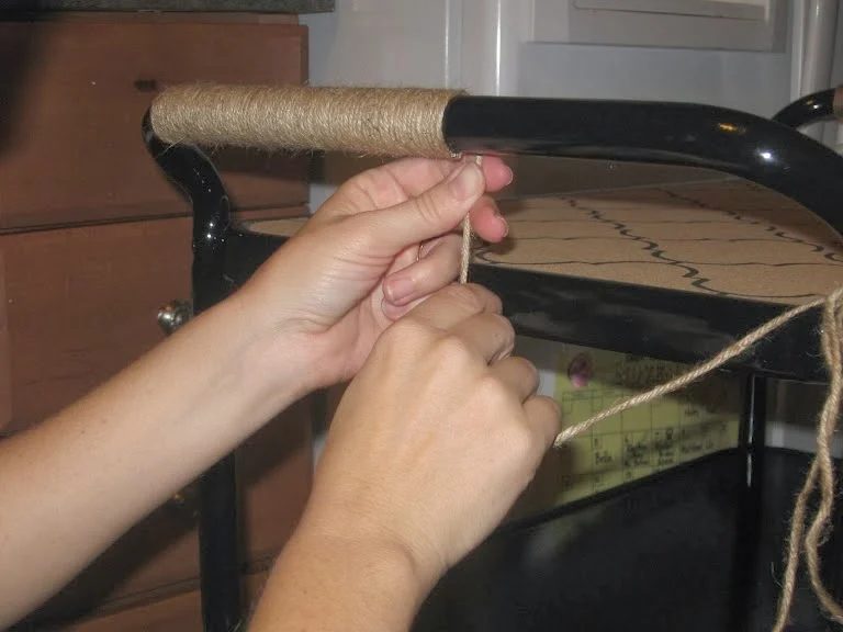 tips for wrapping cart handles with twine, The Palette Muse featured on Bekob