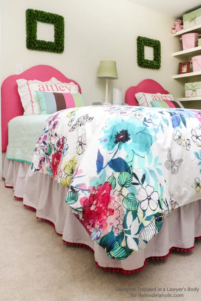 Embellished bed skirts are expensive! If you are on a modest-cost, create this semi-homemade pom pom bedskirt without breaking the bank. It's a high-end look on a modest-cost!