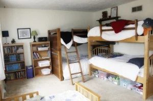 No matter the age or gender, having kids share a bedroom can be challenging. Here are 25 solid options to create the well fitted shared bedroom! 25 Stellar Shared Bedrooms for Kids