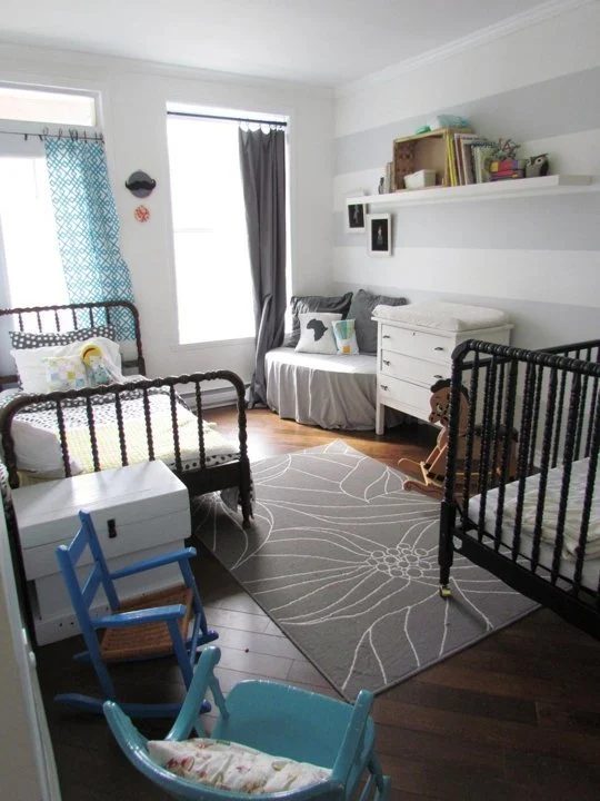No matter the age or gender, having kids share a bedroom can be challenging. Here are 25 solid options to create the well fitted shared bedroom! 25 Stellar Shared Bedrooms for Kids