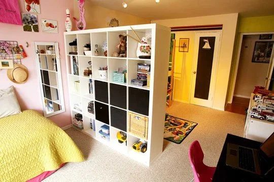 No matter the age or gender, having kids share a bedroom can be challenging. Here are 25 solid options to create the well fitted shared bedroom! 25 Stellar Shared Bedrooms for Kids