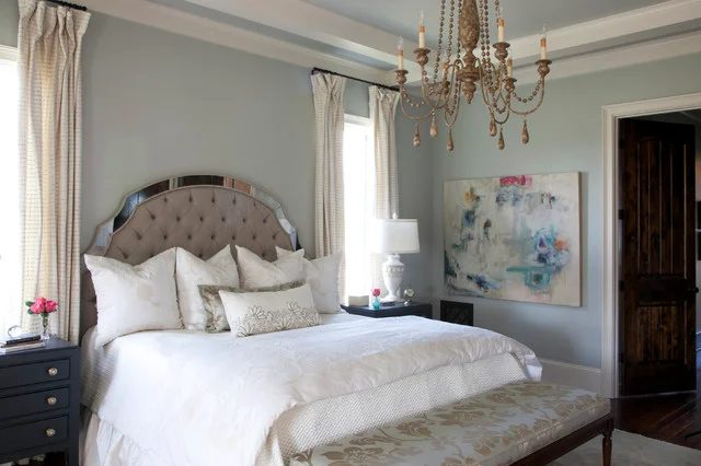 Wall color is Silver Strand from Sherwin Williams. Bekob