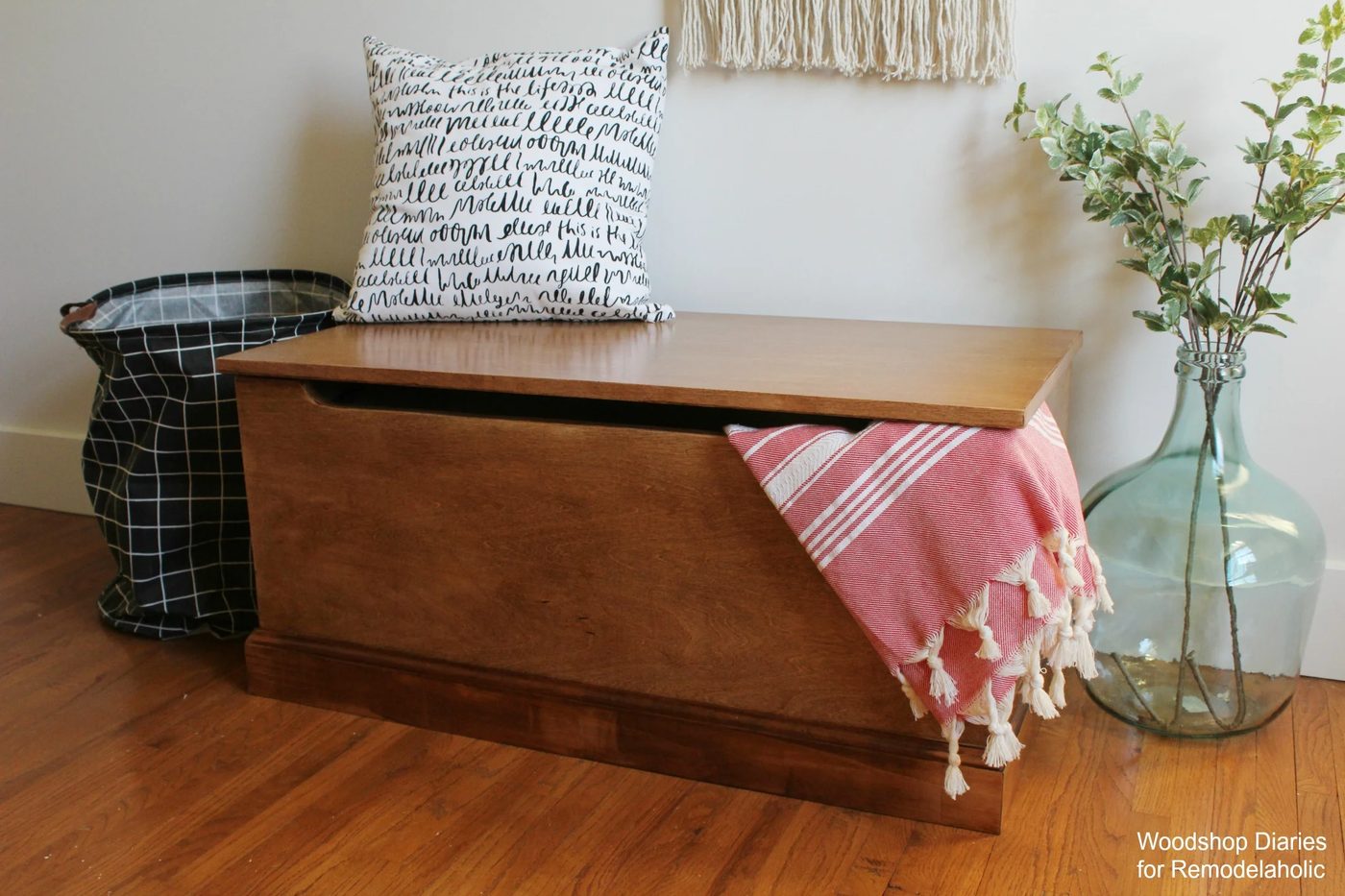 Woodshop Diaries Toy Box Horiz 1
