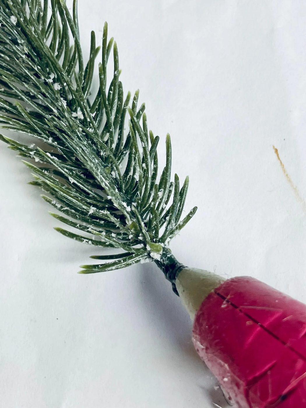 direct Handmade Dollar Tree Christmas Wreath walkthrough, Glue Pine Picks, Bekob
