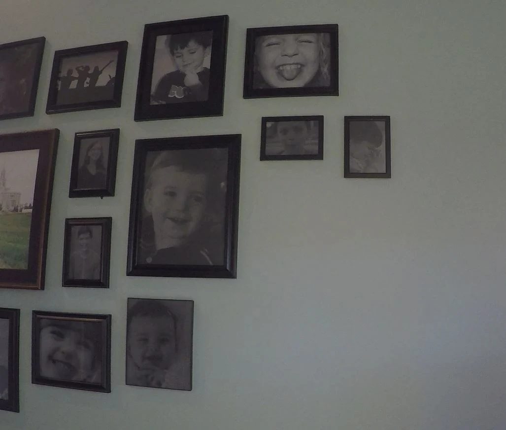 Bekob Gallery Wall Simplified (42)