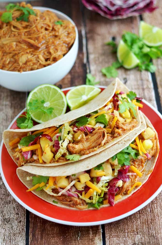 Make your taco dinners even easier by cooking the meat in a slow cooker. Here are 8 straightforward slow cooker taco recipes for busy days! 8 straightforward Slow Cooker Taco Recip