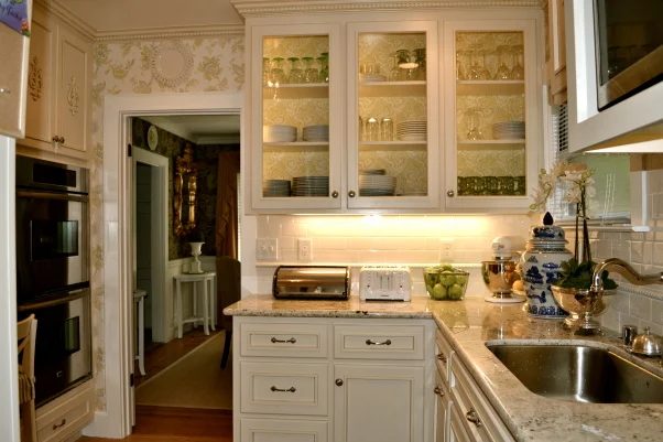 small kitchen remodel, via Roomzaar
